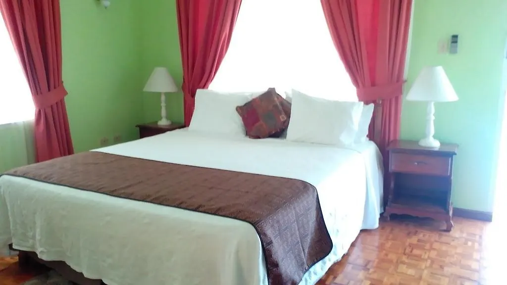 Silver Creek Resort Runaway Bay