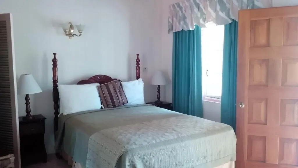 Silver Creek Resort Runaway Bay 3*,  Jamaica