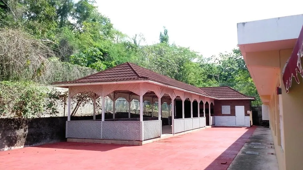 *** Hotel Silver Creek Resort Runaway Bay Jamaica