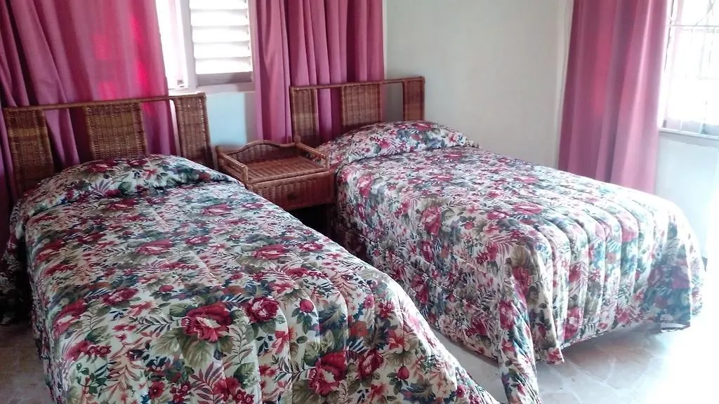 Silver Creek Resort Runaway Bay 3*,  Jamaica