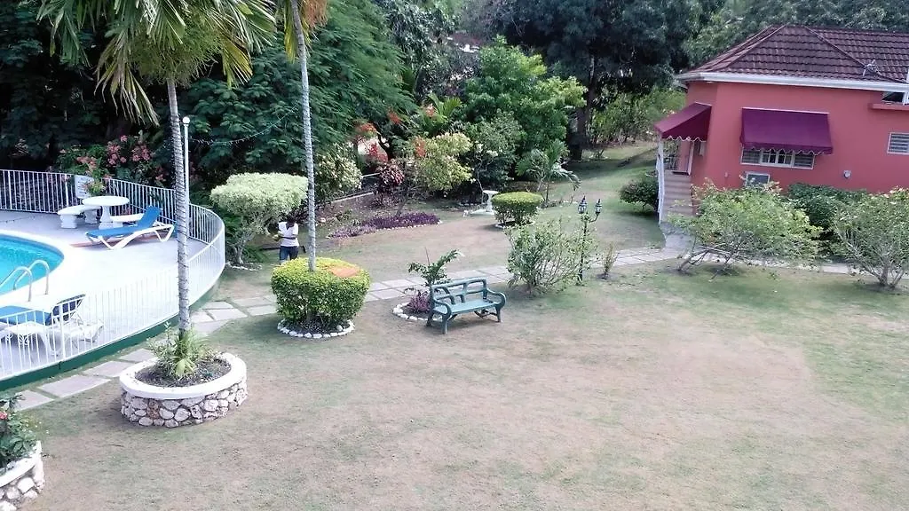 *** Hotel Silver Creek Resort Runaway Bay Jamaica