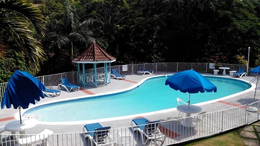 Silver Creek Resort Runaway Bay Hotel